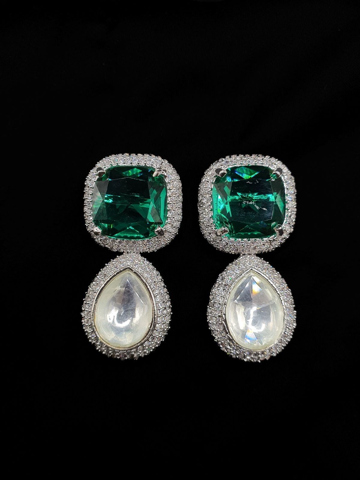 EAR-DG-27-SEAGREEN Uncut Luster - Image 1