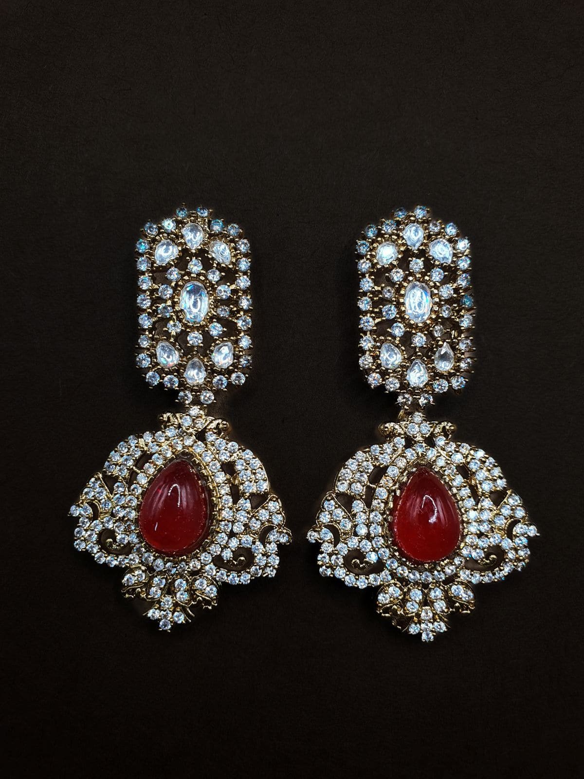 EAR-FES-04-red Gulnar - Image 1