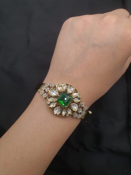 Noor Cuff